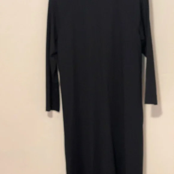 Beautiful J McLaughlin Dress closet staple classic lines Christabel LBD modest - Picture 3 of 10